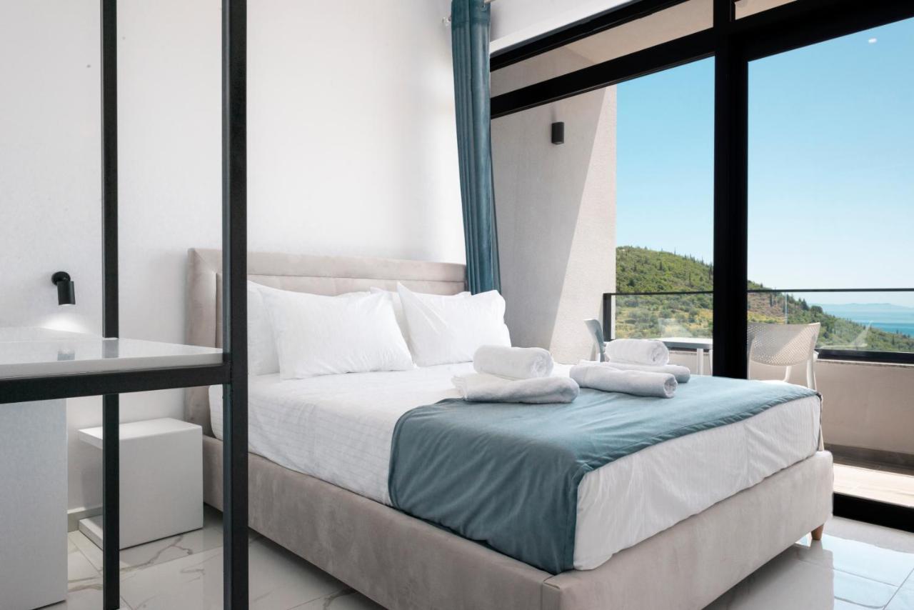 Wait 'N Sea Hotell Himare Exteriör bild